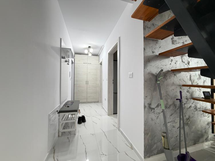 Apartament 2 Camere | Giroc | 80mp + Terasa | 1 Loc De Parcare