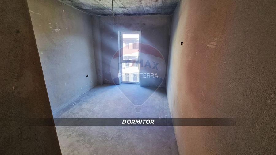 Apartament cu 3 camere de vânzare în zona Orasul Vechi din Baia Mare - 5