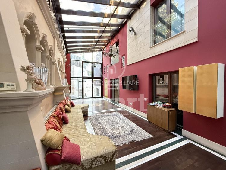 Casa cu 2 unitati locative  - 2