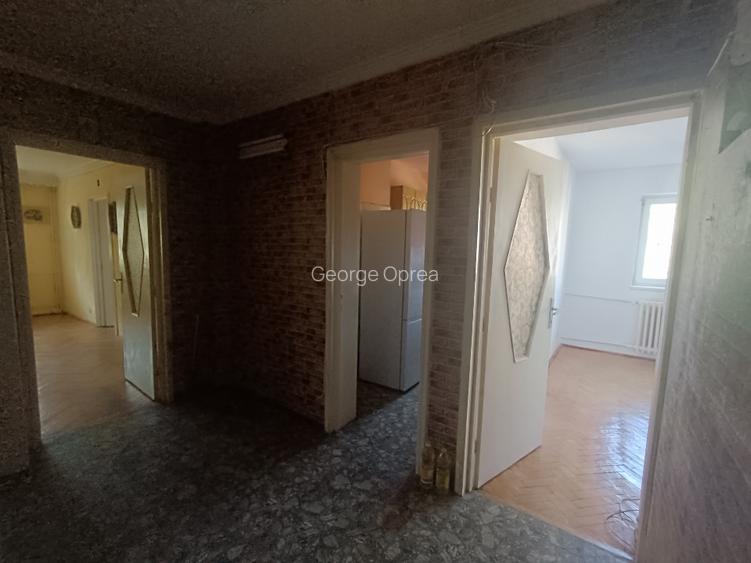 Apartament 4 camere ultracentral , etaj 3/4, Aleea Nucului - 3