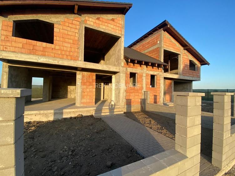 Duplex cu 4 camere, design deosebit, Comision 0% - 5