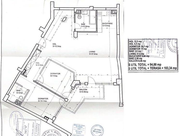 Apartament cu 3 camere, piscina exterioara, vedere spre parc - 1