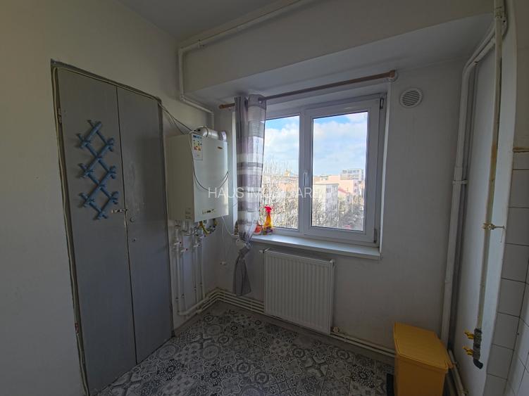 Ultracentral Tomis Mall 3 camere decomandat etaj 3/7 - 23