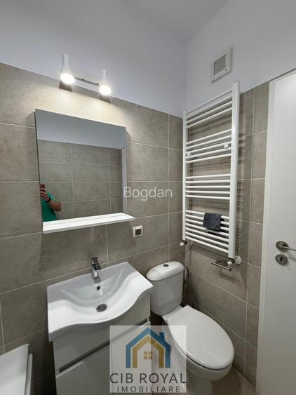 Apt. 2 cam,bloc 2022,Rotar Park 2,Militari zona Metro-Mc Donald's,10 min. metrou - 17