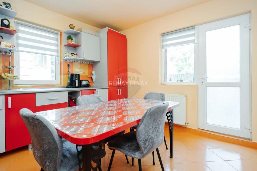 Casă / Vilă de Vânzare 200mp Teren 870mp Str. Soarelui - Valea Lupului - 9