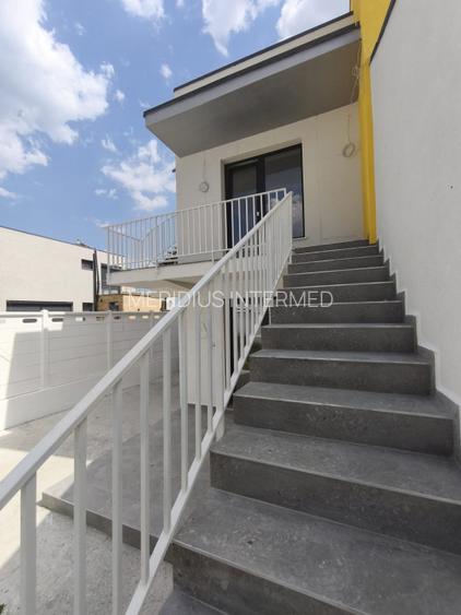 Vanzare vila moderna cu terasa circulabila imensa - 28