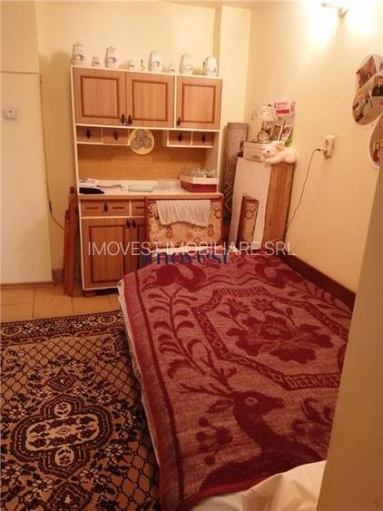 Apartament 2 camere+ o garsoniera - 12