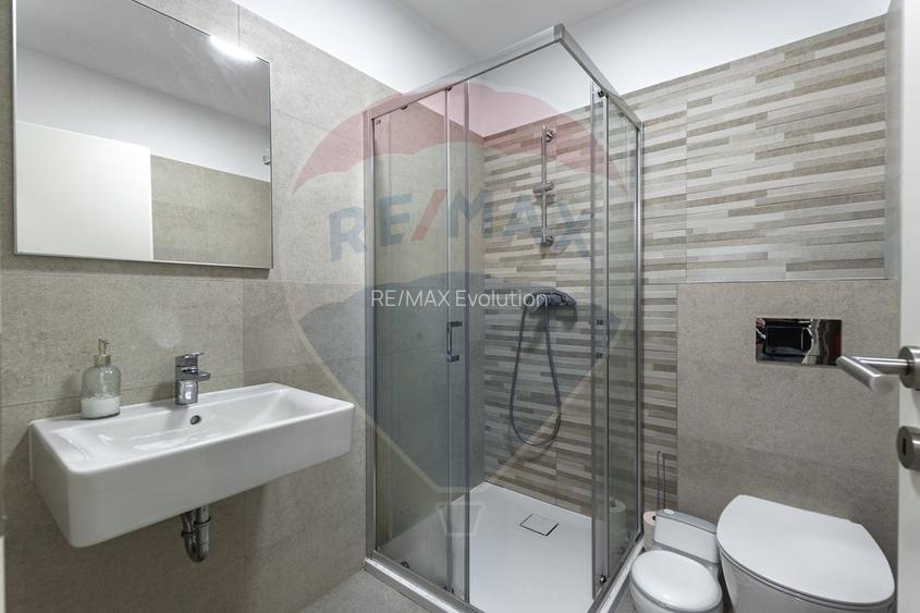Apartament de vanzare |3 camere| 2 băi | 1 loc de parcare | COMISION 0 - 9