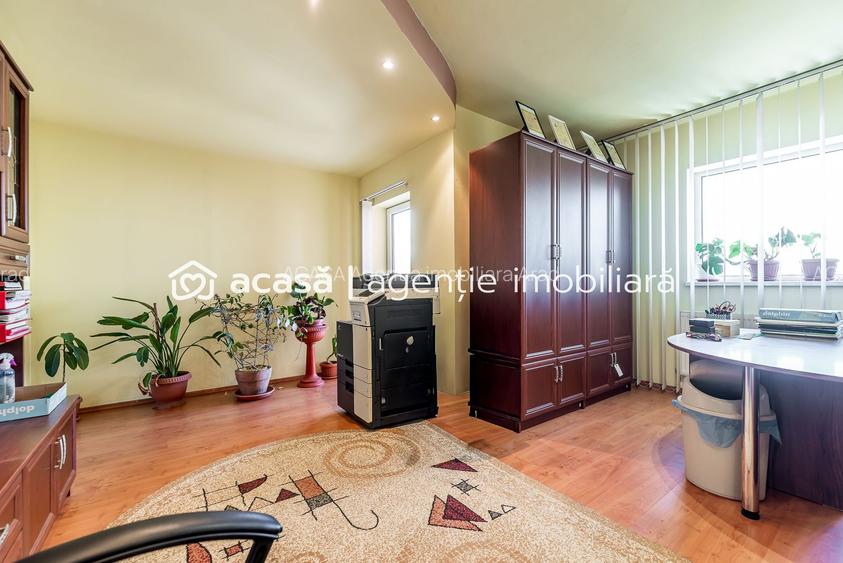 Casă spațioasă în mijlocul orasului, Str. Constantin Brâncuși - 7