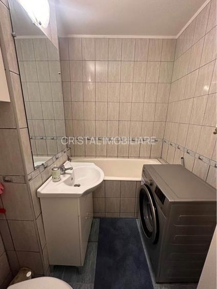 Garsoniera decomandata, etaj 1, parcare inclusă, metrou 5 min Titan - 7