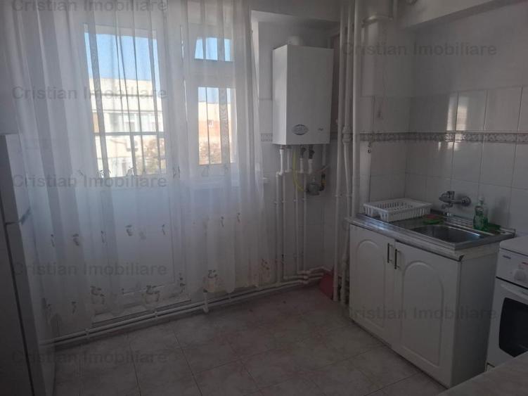 Ultracentral Calarasi-Bariera Apart 1 cam 40mp Mobilat Utilat etaj intermediar