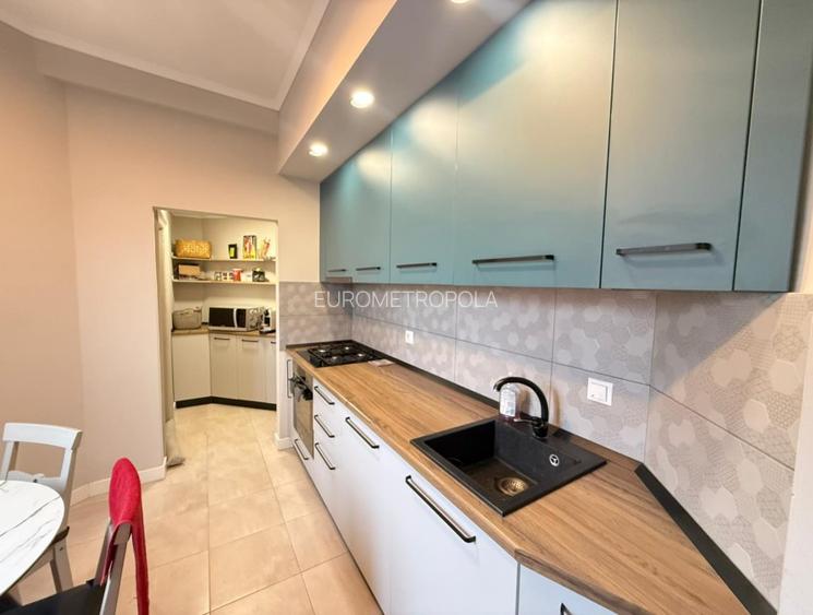 Apartament complet  renovat, mobilat  , loc parcare si sauna Primaverii - 8