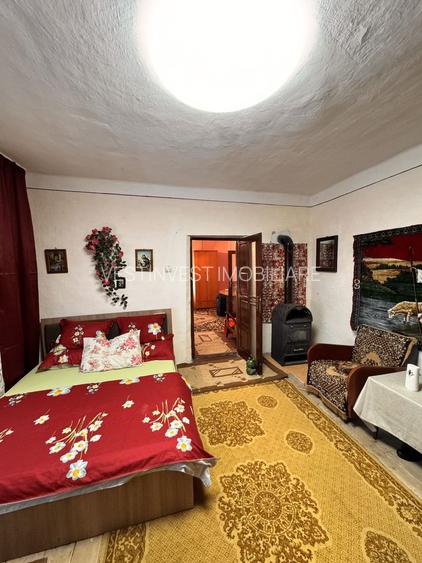 Casă de vânzare în Roit, lângă Oradea – teren 1.413 mp - 4