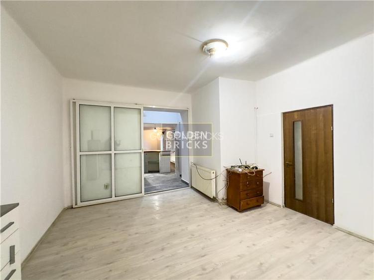 Domenii | Ion mihalache |  Vila Individuala | Parcare 4 masini - 10