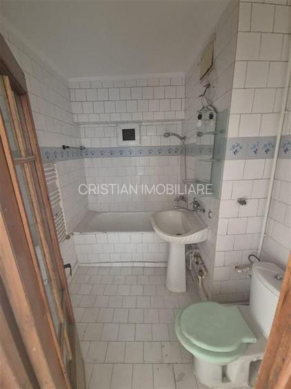 67mp Calarasilor-PNL,  2 cam Decomandat etaj de mijloc - 5