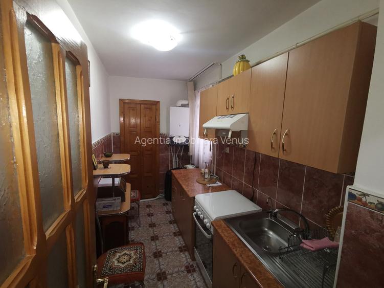 Garsoniera confort sporit in bloc de apartamente - 5