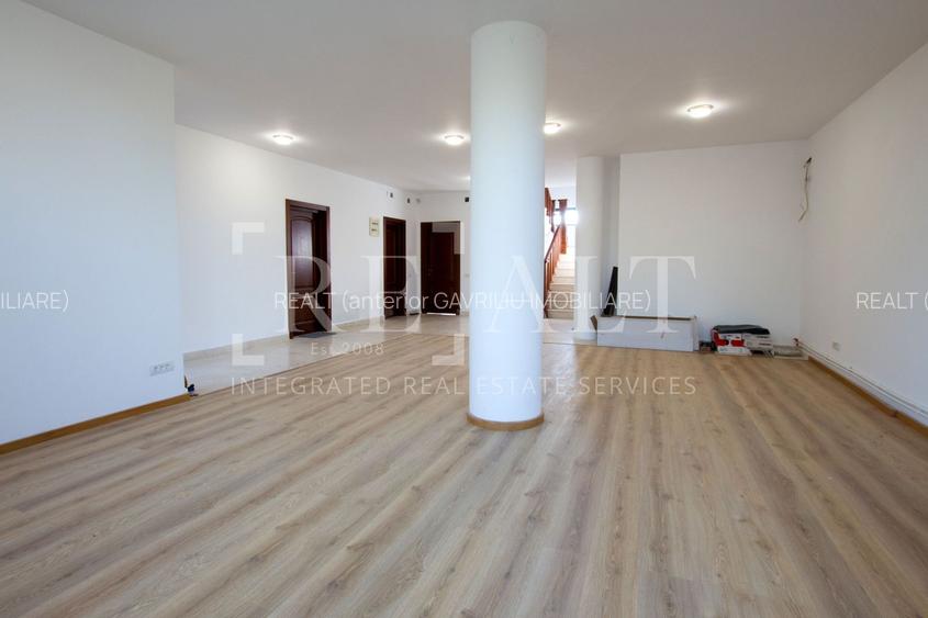 Inchiriere casa, vila 7 camere | Individuala, Renovata, Curte | Campul Pipera - 23