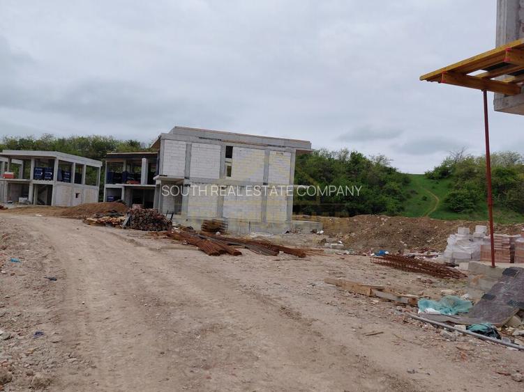 Vila individuala 5 camere -3bai teren 285mp Splaiul Unirii - 4