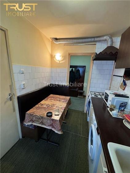 3 Camere I 66 MP I Boxa 25 MP I Manastur - 2