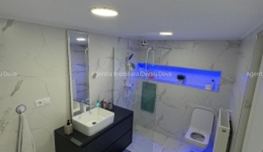 Vand casa in Deva, zona Calugareni,  constructie din caramida din anul 1970, - 8