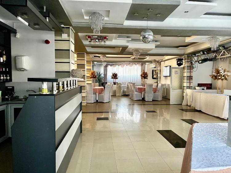 Restaurant/Motel de vânzare  - 7