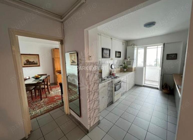 2 CAMERE // BULEVARDUL REPUBLICII // 62 MP - 8