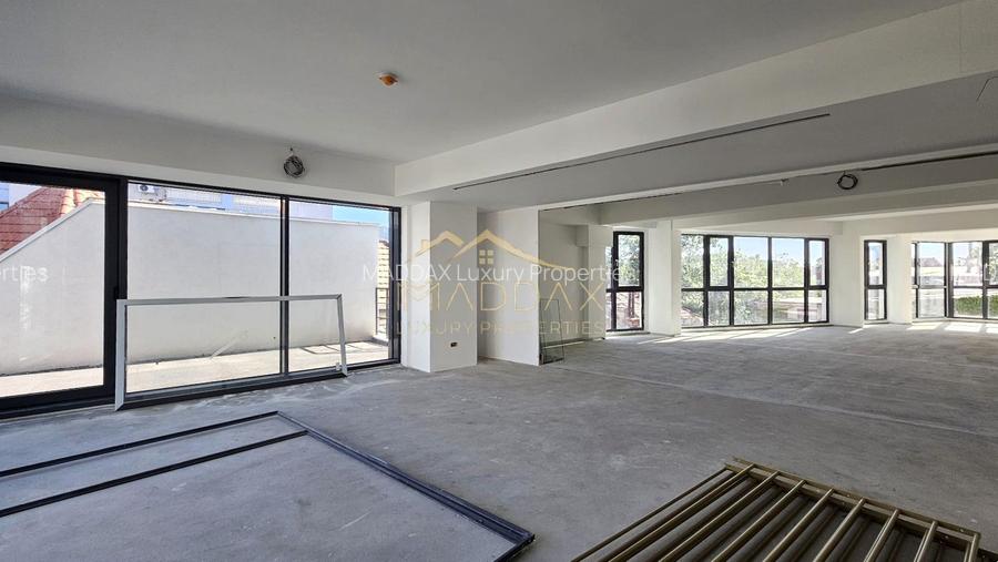 Cladire de birouri de vanzare***877mp***Dorobanti - 25