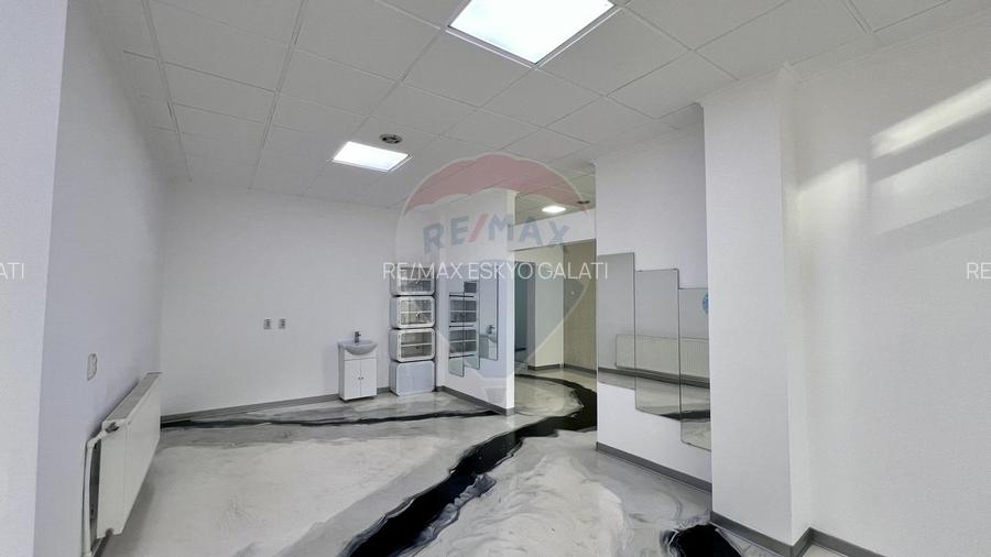 Spațiu comercial cu suprafata de 142.8mp de vânzare în Brăila - 3