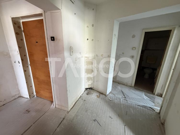 Apartament decomandat 2 camere 2 balcoane etaj 2 zona Doamna Stanca - 6