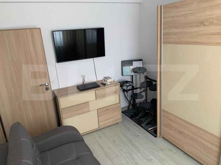 Apartament premium la cheie de 3 camere, cu parcare - 12