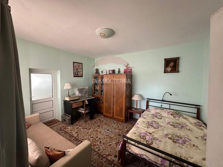 Benesat - GOSPODARIE utilata DE VANZARE - 10