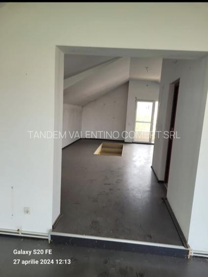 Chitila Centru ,Vila 6 camere - 9