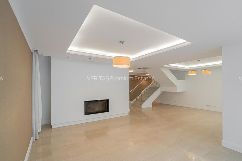 Viila for sale in Oxford Gardens, private pool & park, close by American School - 10