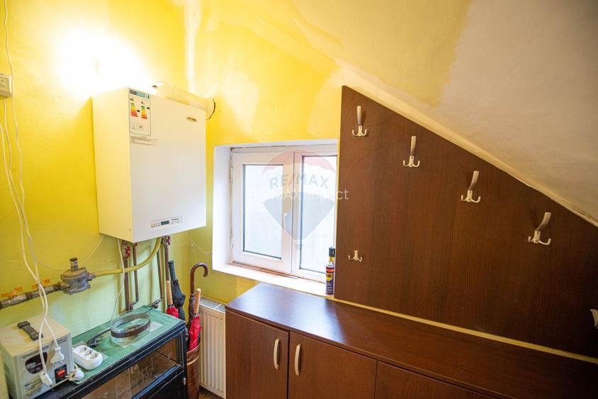 Apartament cu 4 camere 117 mp de vanzare, cu curte de 150 mp, Ploiesti - 10