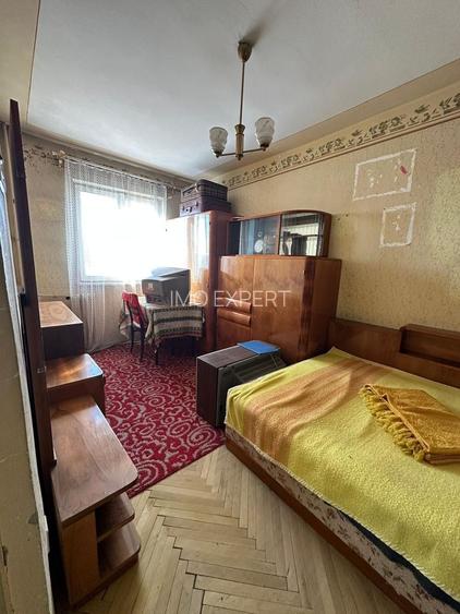 Vând apartament 4 camere pe Bulevardul Transilvaniei - 2