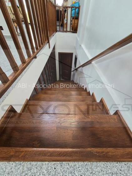 Vila individual, P 1 M-  Bucuresti Noi,  constructie modernă, 9 camere - 7