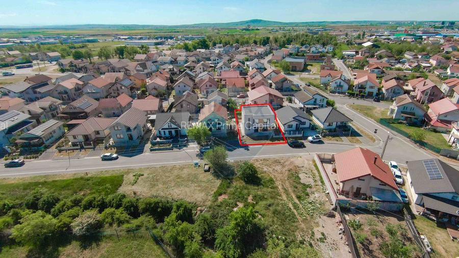 Casă / Vilă cu 5 camere de vânzare în zona Calea Clujului - 15