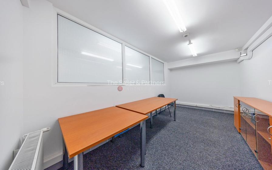 Cladire birouri individuala - 13