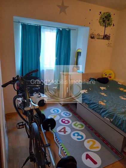 Apartament de vânzare – 3 camere,  Aradului Piața Verde - 5