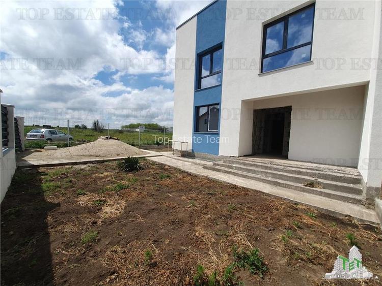 Casa cu etaj duplex la rosu cu finisaj exterior Agigea Constanta - 14