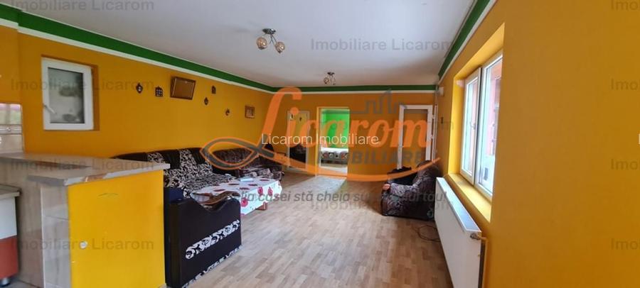Casa individuala cu 2 apartamente, 6 camere,teren 403 mp,ASTRA. - 15