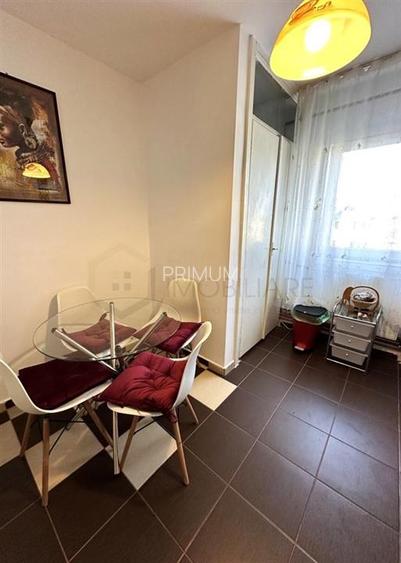 SIMION BARNUTIU - 3 cam - 2 bai - centrala proprie - ETAJ 2 - GARAJ SUB BLOC+BOX - 9