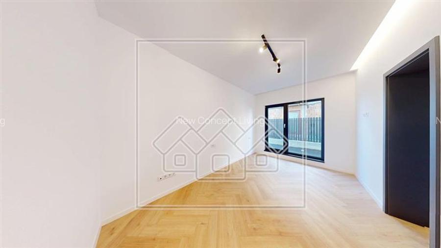 Apartament in Sibiu- 115 mp utili- 4 camere, 3 bai- 200mp curte libera - 17