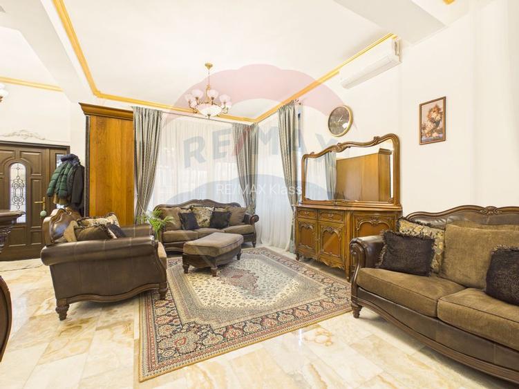 Vila P+2 cu mobilier Italia | Curte privata | Balotesti DN1 - 2