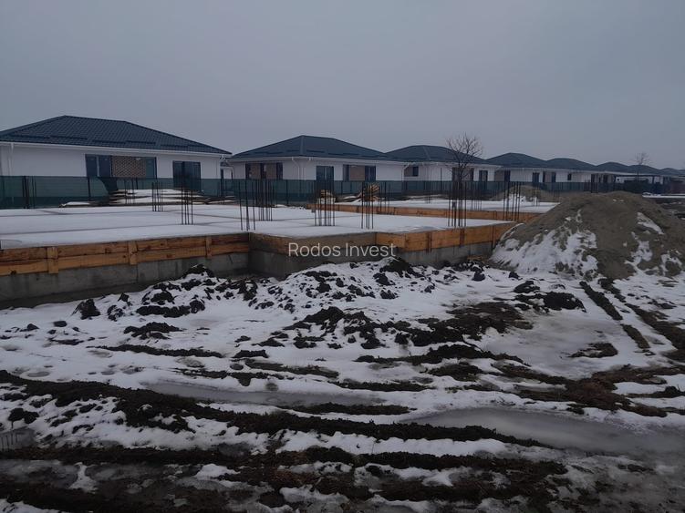 CASA  IN COMPLEXUL REZIDENTIAL BAVARIA PARK - 3