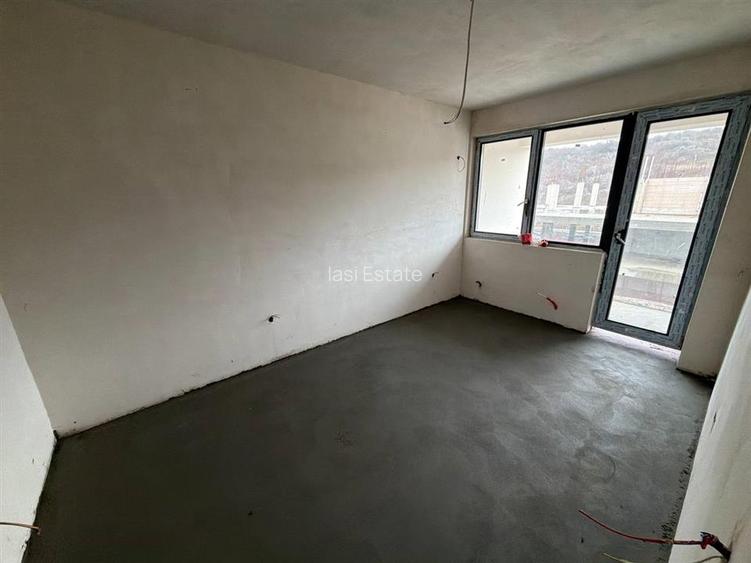 Apartament cu 3 camere, Hlincea, etajul 1 - 72.37mp + 3.88mp - 6