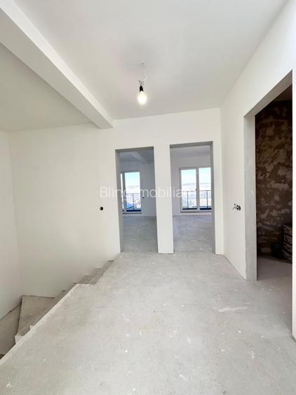 Duplex de vanzare, 3 nivele, 170 mp, teren 270 mp, zona Narciselor  - 5