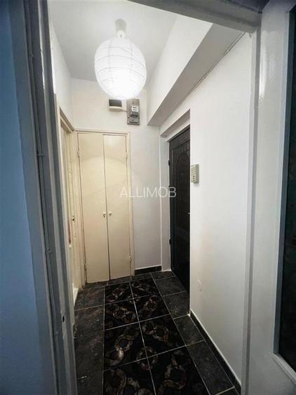 Garsoniera in Ploiesti, zona ultracentrala - 9