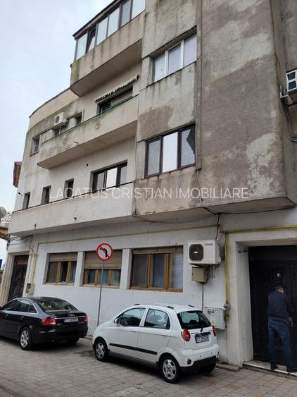 EXCLUSIVITATE! APARTAMENT UNICAT 3 CAMERE DECOMANDAT ZONA PIATA OVIDIU - 5