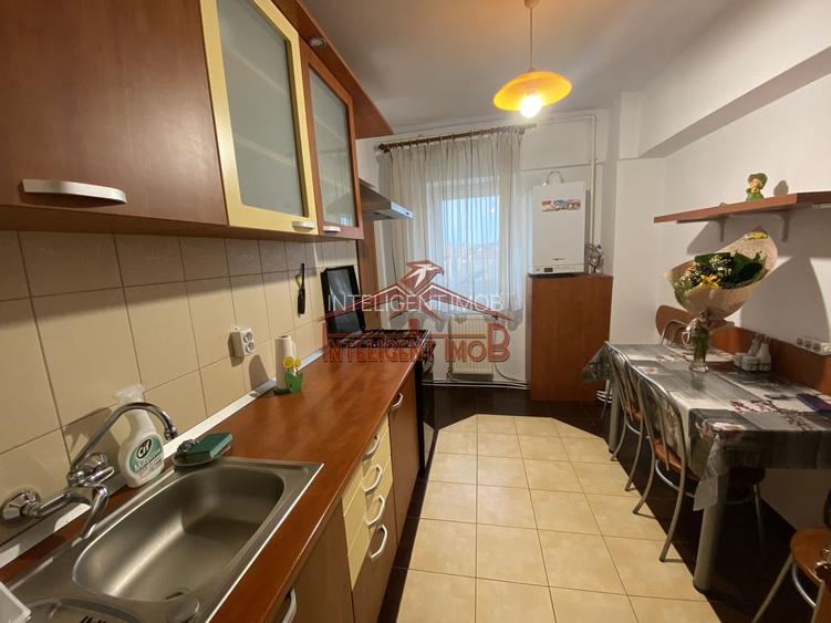 Apartament cu 3 camere pe Strada Constitutiei Judet Sibiu - 8